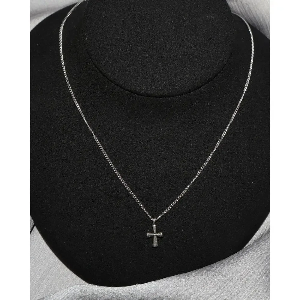 James Avery 925 St. Teresa Cross Necklace 3.7G / 16in - Picture 2 of 3